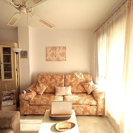 Apartamento Duplex En A 6 Minutos De La Playa
